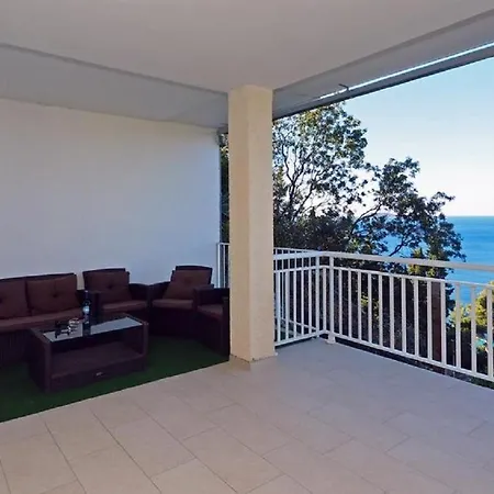 Apartment Joba - Sea View Apartment *